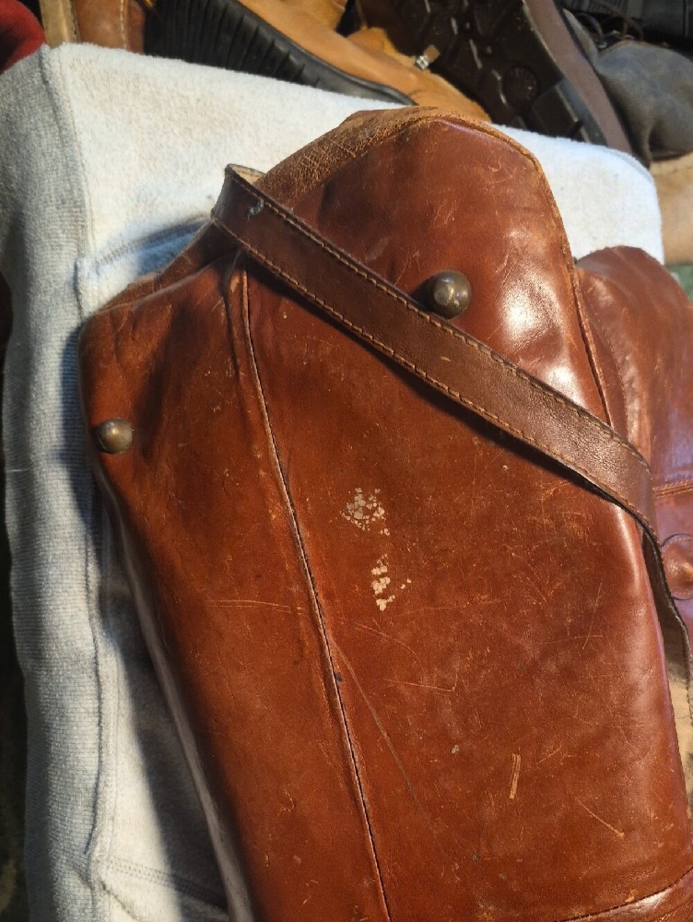 Brown Leather Weekender Bag - Men's Travel Holdall - Picture 7 of 16